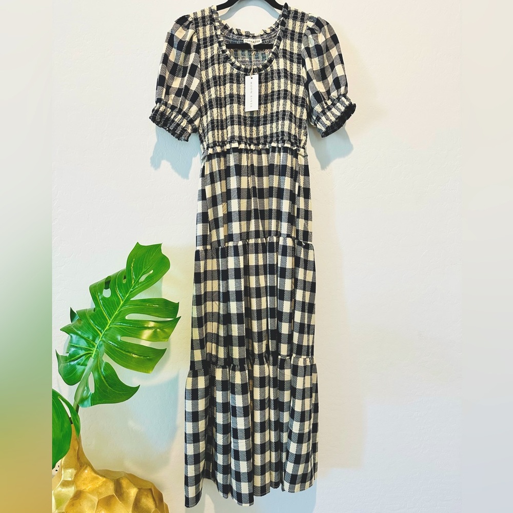 Moon River NWT Navy and Cream Gingham Midi Dress